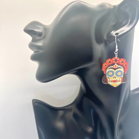 Sugar Skull Earrings - Halloween Earrings - Cinco de Mayo Earrings - Candy Skull - Picture 10 of 10